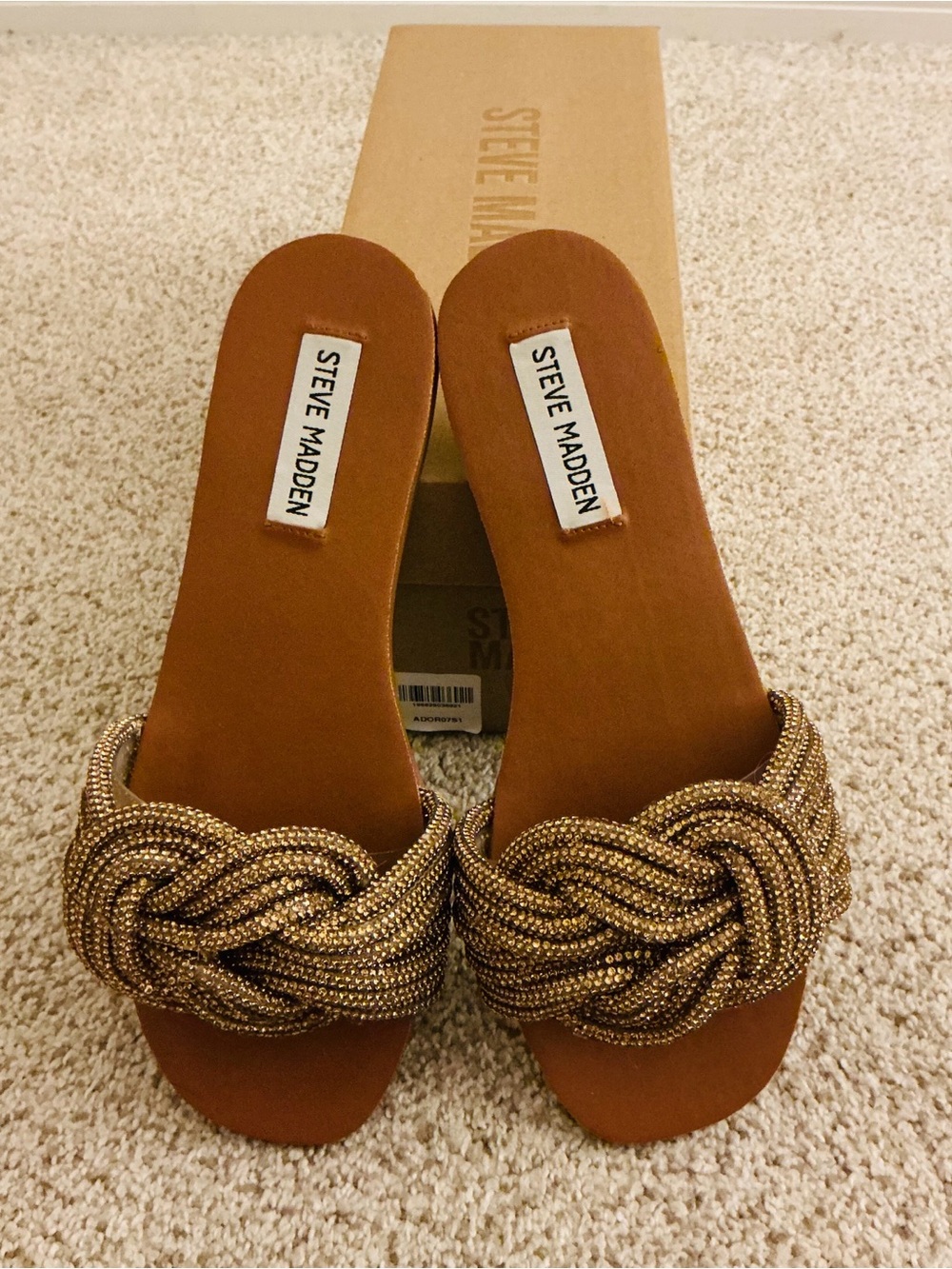 Steve Madden Adore Metallic Gold Rhinestone Braided Slides with box - Picture 6 of 7